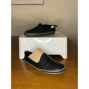 UGG Delfina Slippers for Woman Size 6 Black